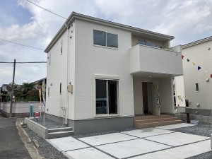 リーブルガーデン四日市市天カ須賀第6　新築分譲　1号棟