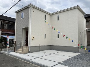 リーブルガーデン四日市市天カ須賀第6　新築分譲　2号棟